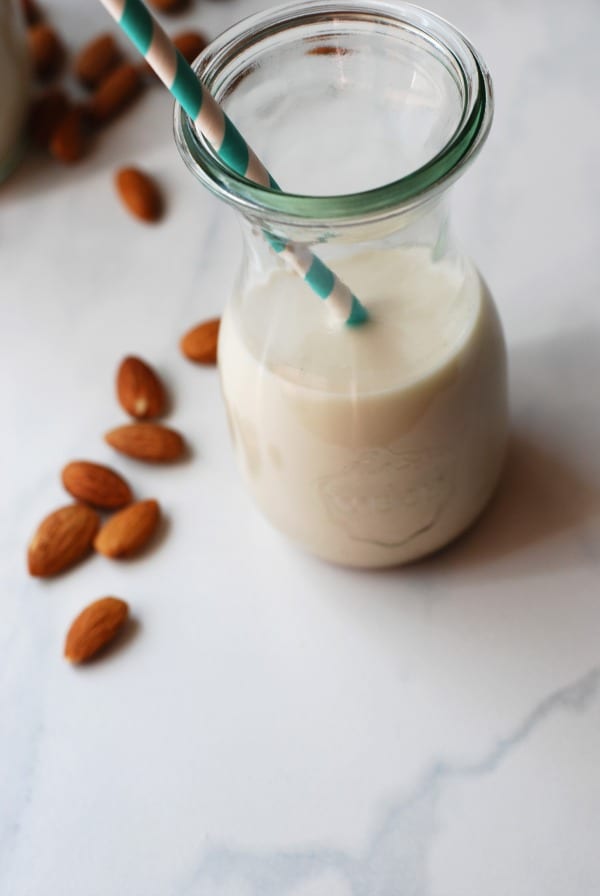 Homemade Vanilla Almond Milk