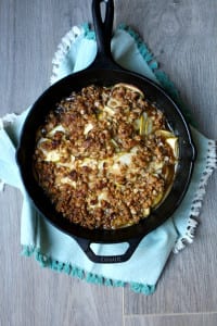 Fall flavors made easy with this Skillet Spiced Apple Crumble.