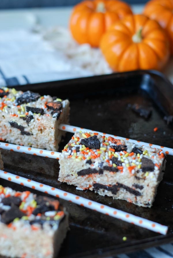 Halloween Rice Krispie Treats {simplyhappenstance.com}-70