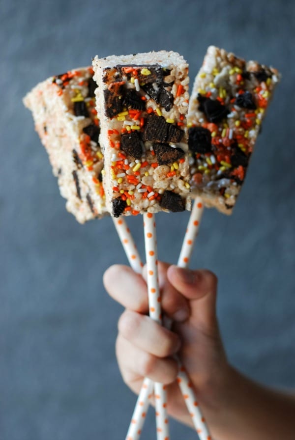 Halloween Rice Krispie Treats {simplyhappenstance.com}-75