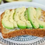 Avocado Toast | simplyhappenstance.com #cleaneating #avocados