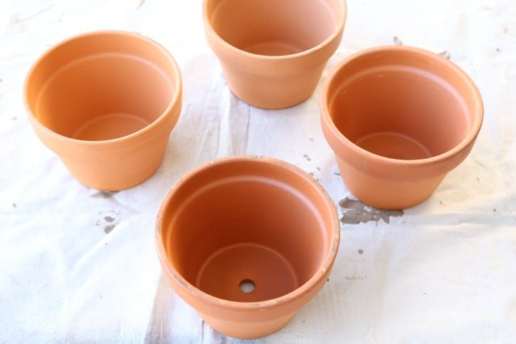 Terra Cotta Pots before spray paint.