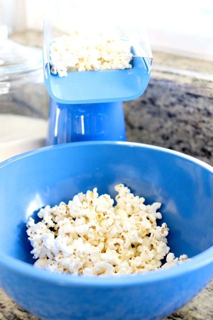 popcorn maker